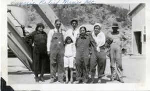 A black and white picture of the Silva family.